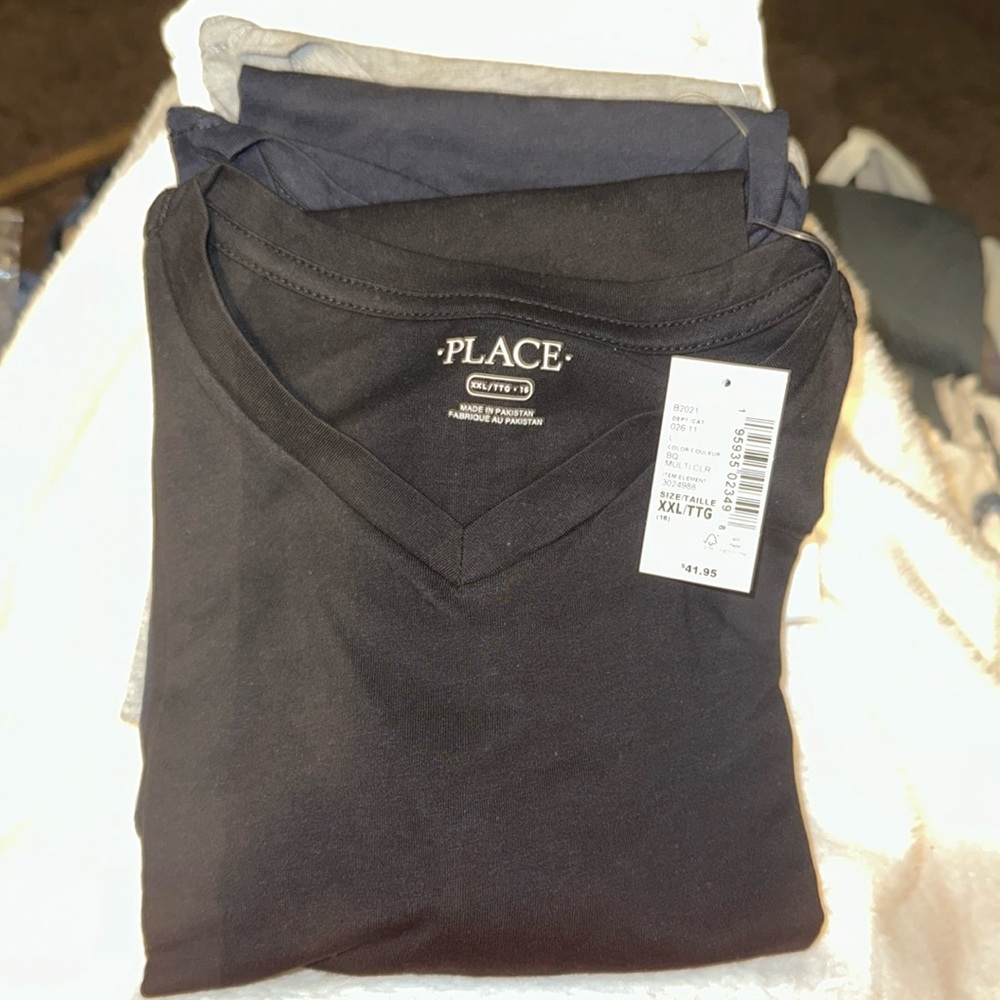 The Children’s Place Boys 4 pack layering Short sleeve T Shirts size XXL/16.